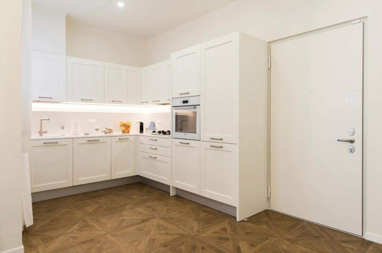Madonna Montecchi Luxury Suite In Βερόνα Εξωτερικό φωτογραφία