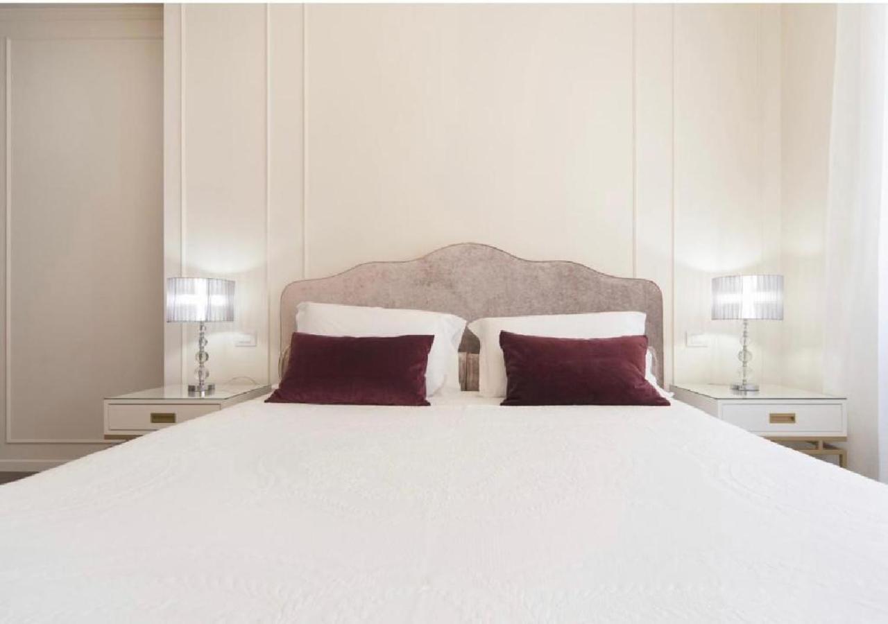 Madonna Montecchi Luxury Suite In Βερόνα Εξωτερικό φωτογραφία